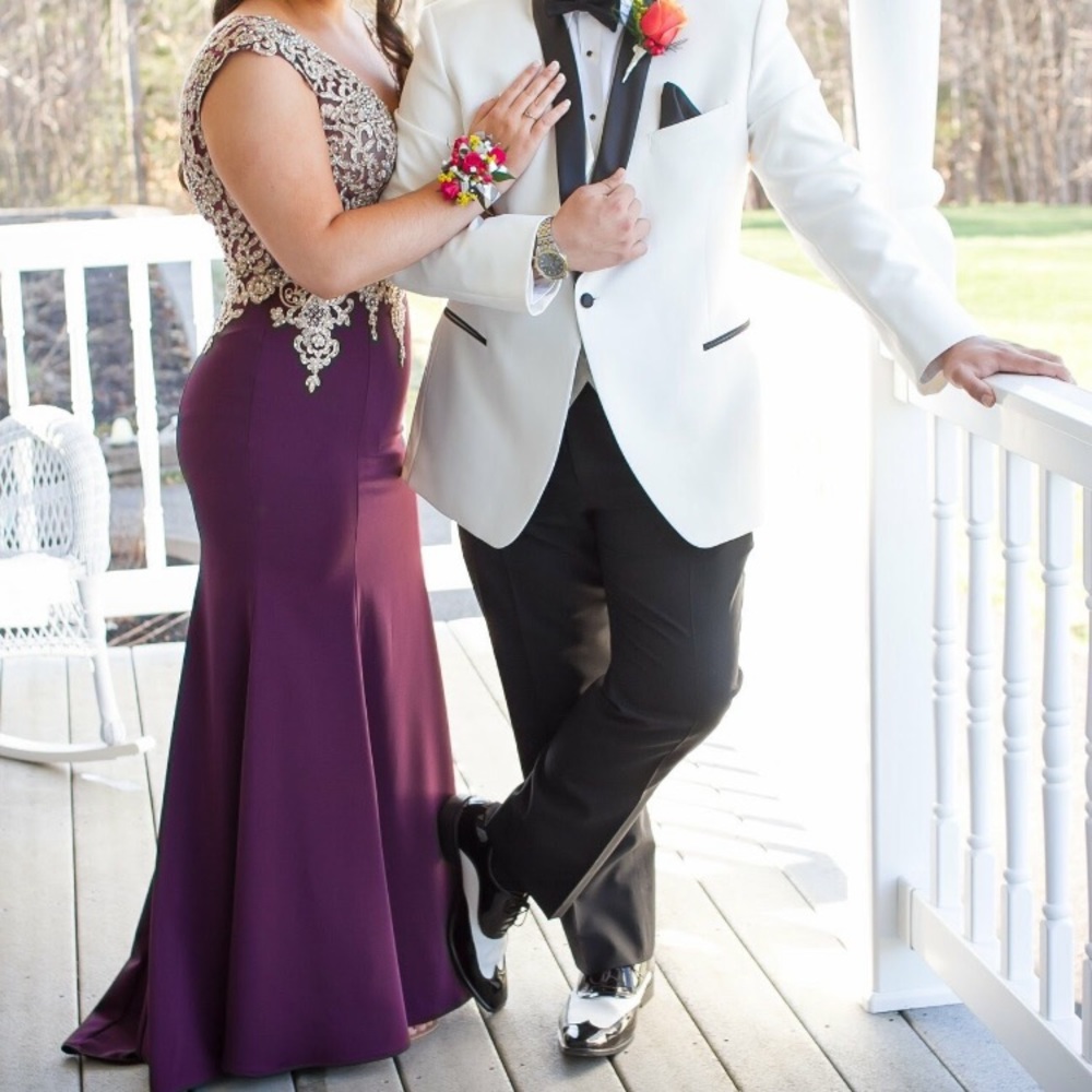 Beautiful Eggplant prom dress